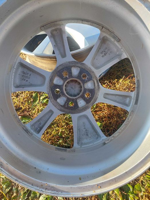 диски на субару аутбек