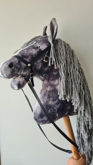 Hobby horse HKM с юзда и четка