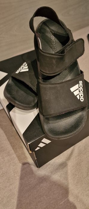 Сандали Adidas 35