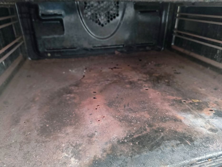 Продавам фурна за вграждане ВЕКО