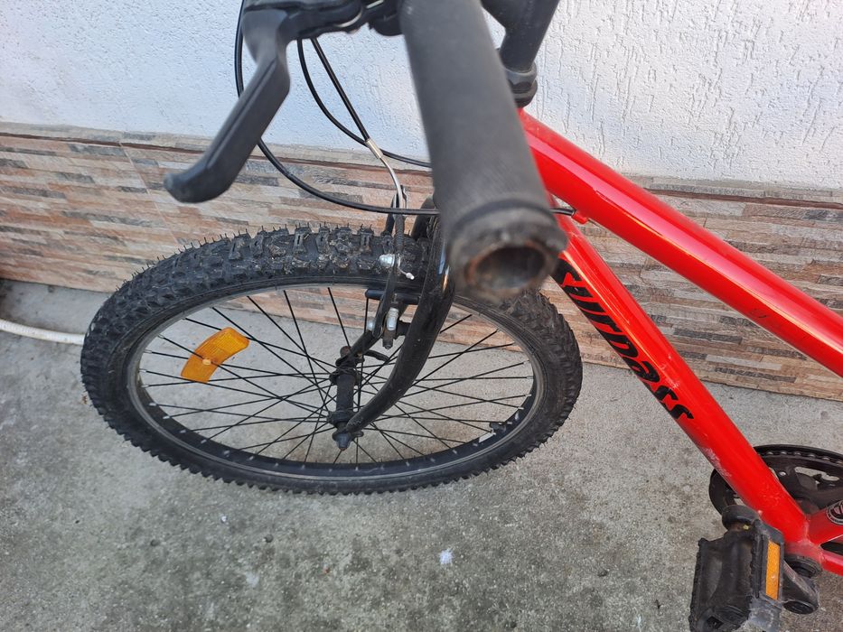 Vând bicicletă ca nouă