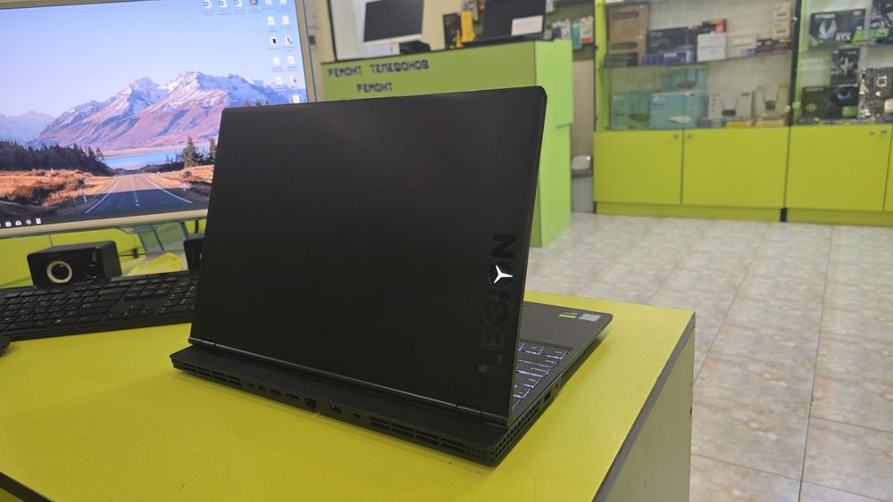 Lenovo Legion Core i5