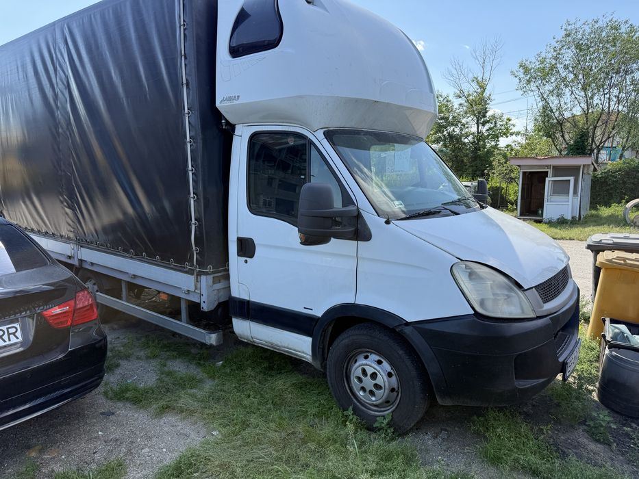 Iveco daily 2007 , 4290 e - se conduce cu cat B