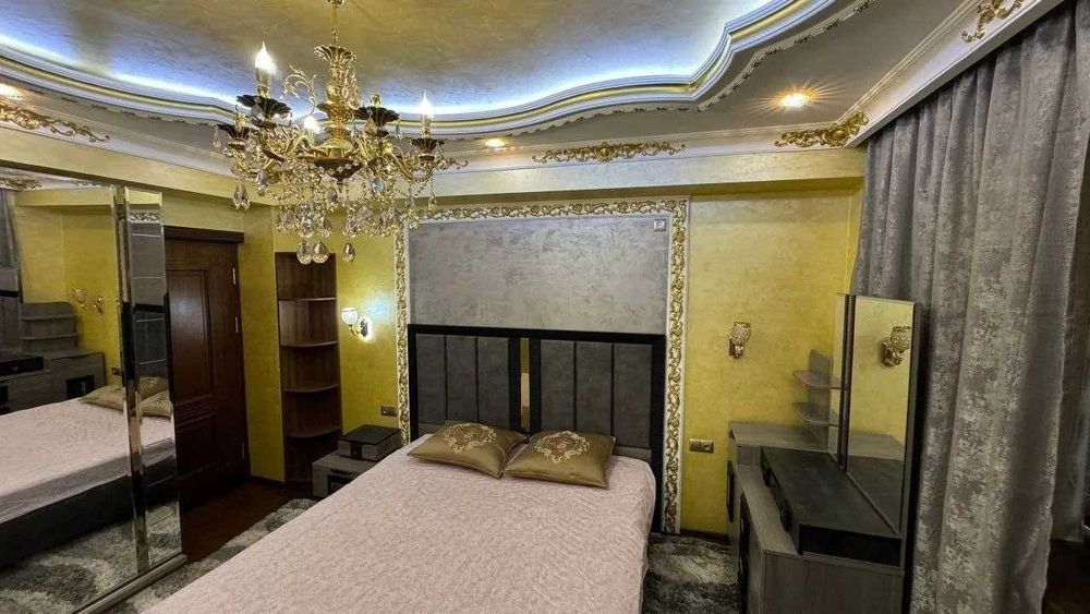 Duplex Ijara 5 xona Mashina bozor oldida