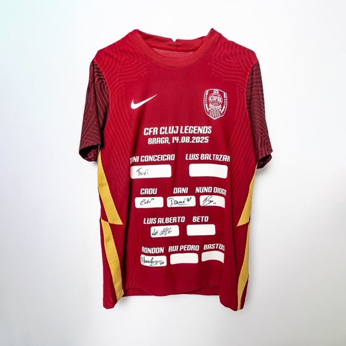 Tricou original autografe legende CFR Cluj
