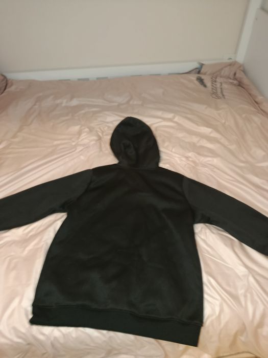 67 Блуза с качулка Ново