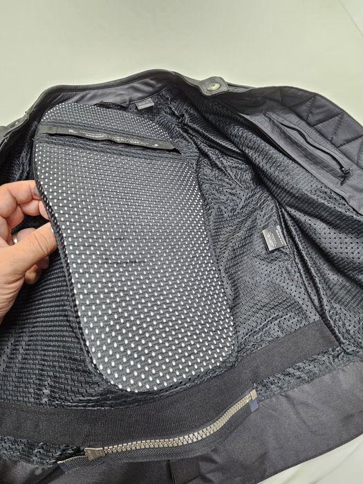 Geacă moto de damă din piele Revit M