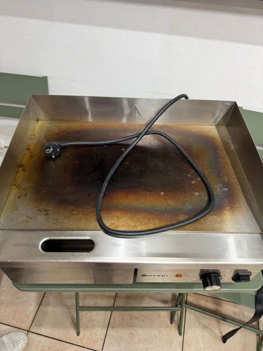 Grill profesional Hendi