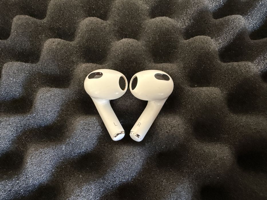 Airpods 3 левый правый цена за один !
