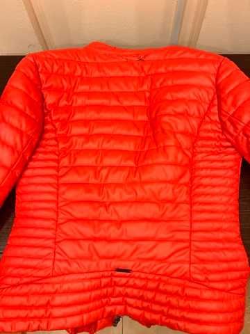 Куртка женская Guess