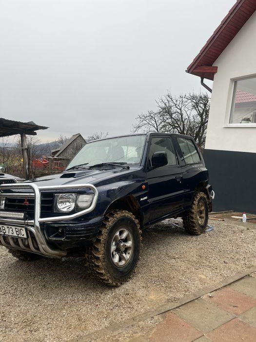 Vând mitubishi pajero mk2,2.5, scurt