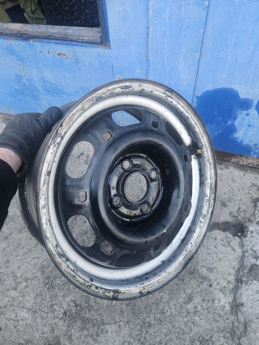 Диск оригинал на 14 Volkswagen