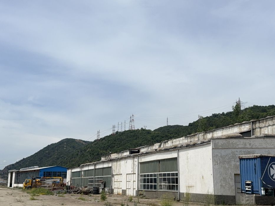 De inchiriat hale industriale si spatii de depozitare