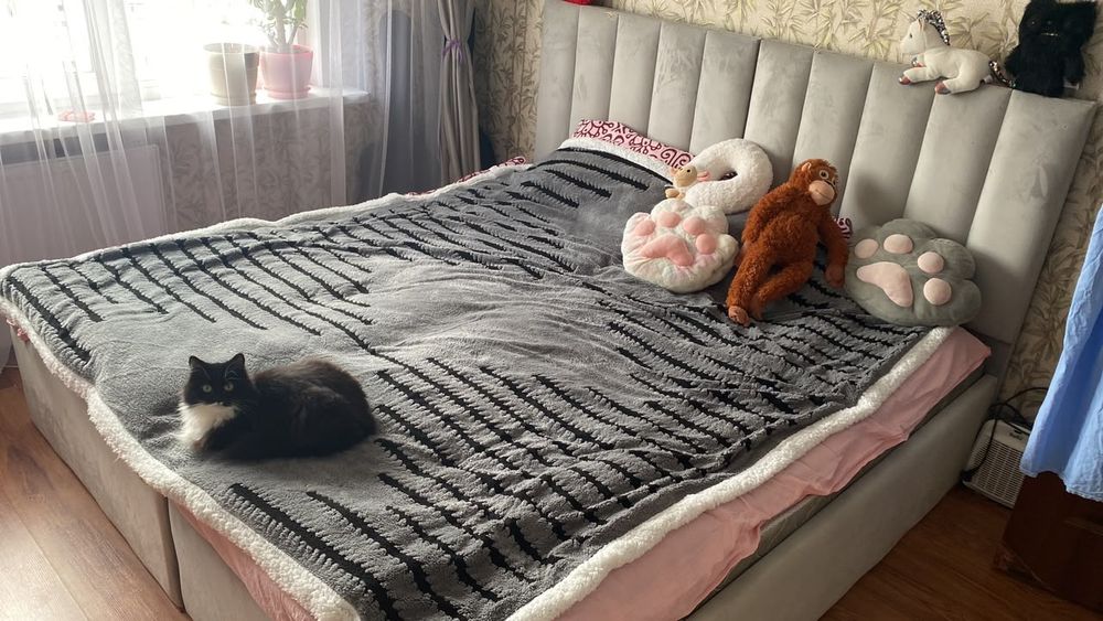 Продам две кровати 90/200