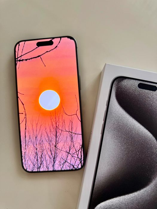 iPhone 15 Pro Max серебро, 256, 86%