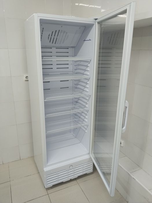 Холодильник Бирюса