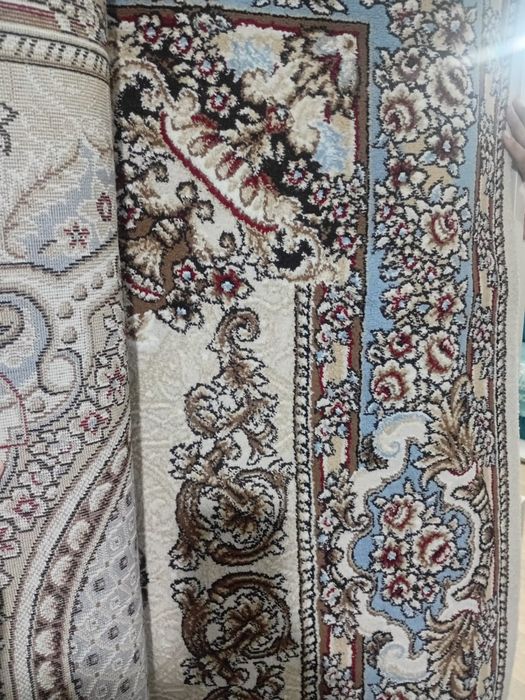 Большой и средней ковёр