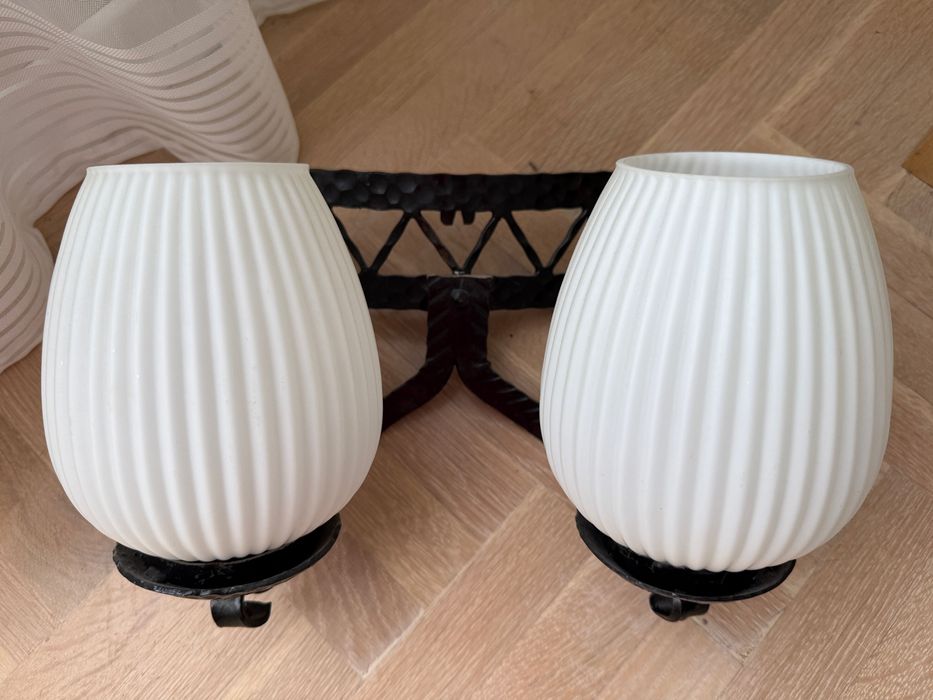 Стенна лампа от ковано желязо