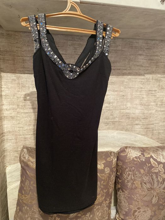 Продам летние платья