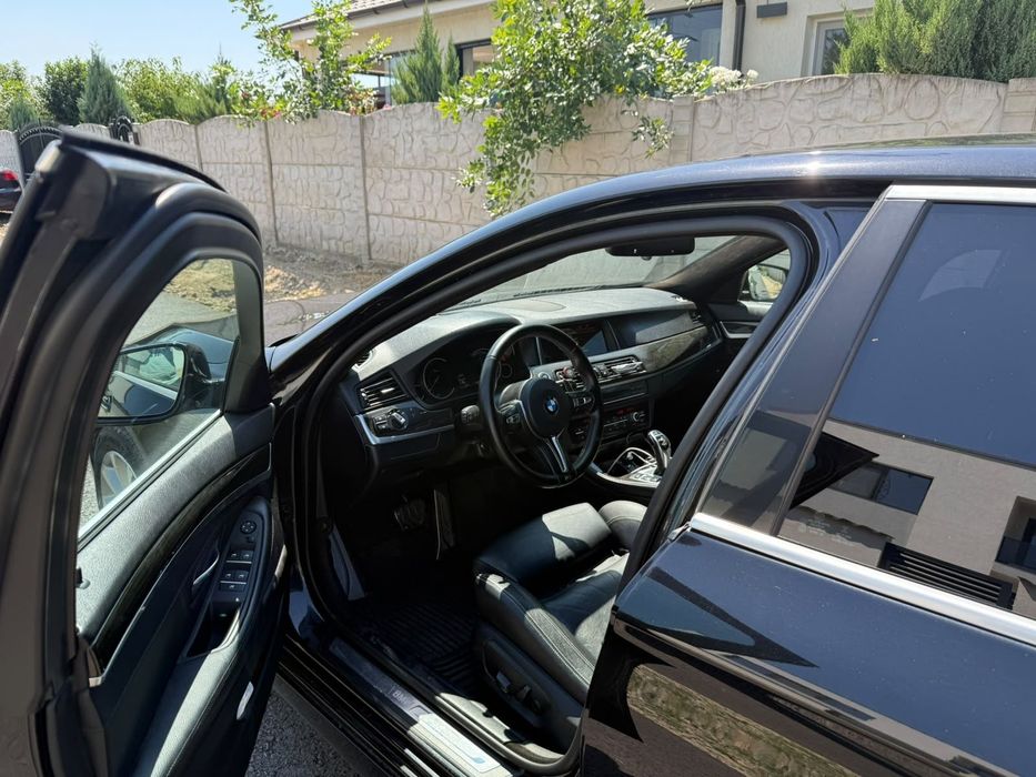 BMW Seria 5 Bmw seria 5  Xdrive volan M Bord Digital
