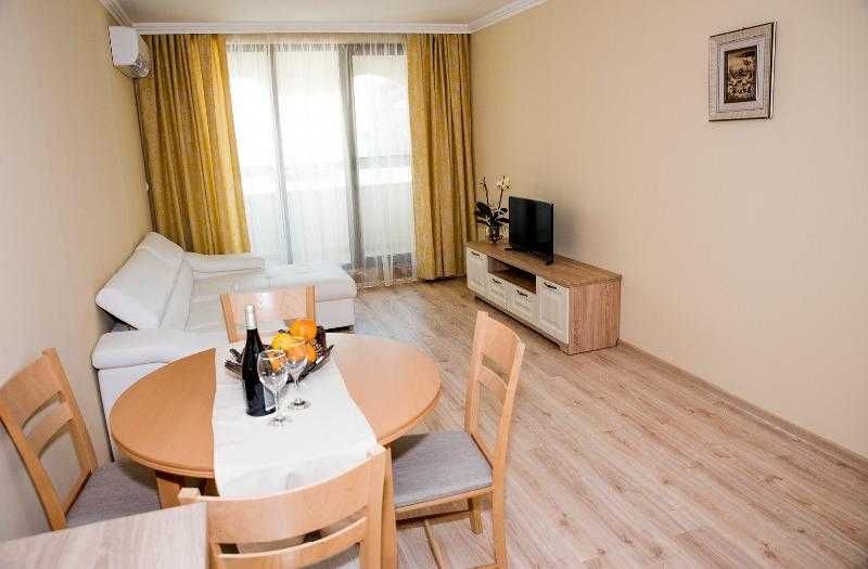 Дава се под наем Тристаен апартамент в Бургас, Сарафово - 94 кв.м за 325 € - Снимка #4