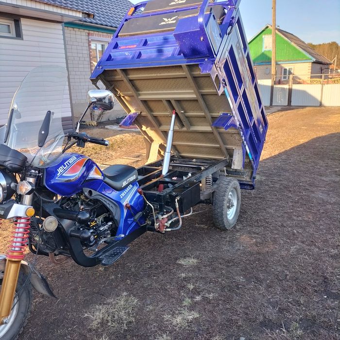 Продам трицикл бензиновый 250 куб