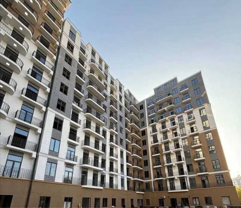 Продается 2х комнатная квартира новостройка Авиасозлар Плаза