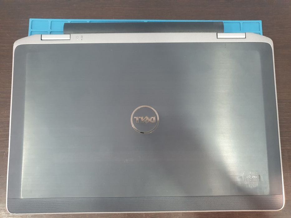 Laptop Dell i7 ssd 240gb 8 gb ram garantie