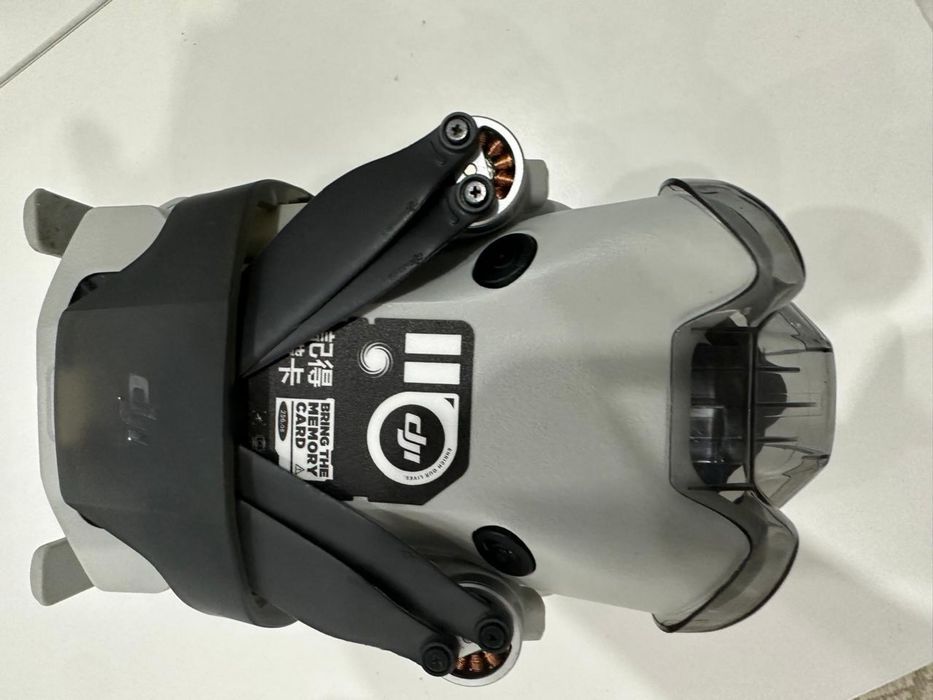 Dji mini 4 pro fly more combo plus