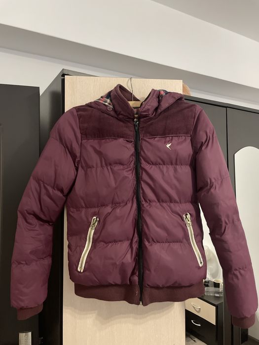 Vand geaca dama  ( cu vatelina) marimea s