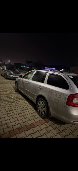 SKODA Octavia 2010 — imagine 5