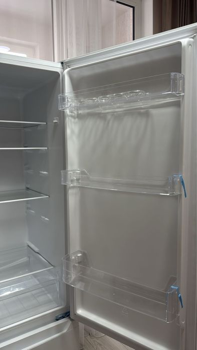 Холодильник продам