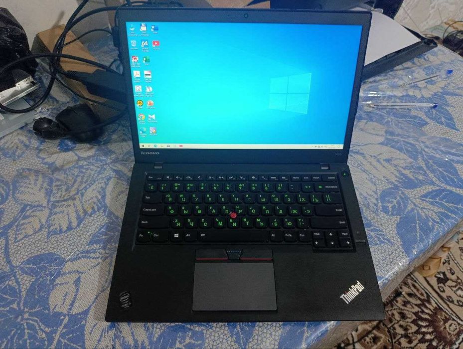 SSD 256 gb 5  pokoleniya core 5  ozu Lenovo Zinpad