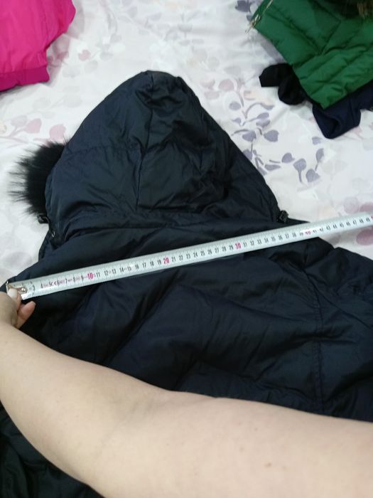 Продавам почти ново дамско яке с естествен гъши пух