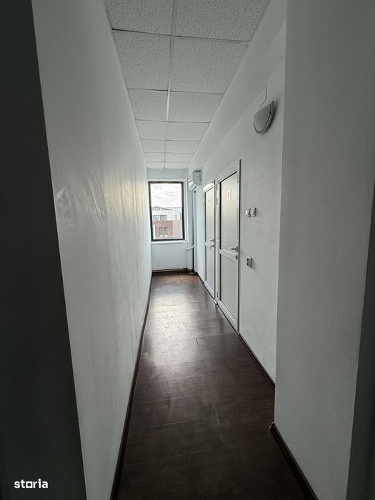 Spațiu de birouri modern cu facilități complete Etaj 2