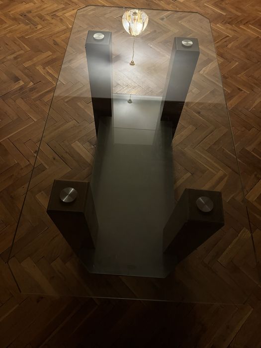 НАМАЛЕНА Стъклена холна маса