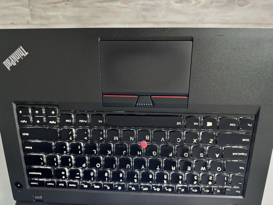 Laptop lenovo t460 i5 6300 2,4ghz,16gb ram,ssd 512,baterie noua