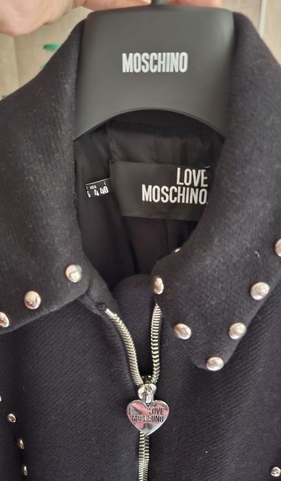 Palton Love Moschino
