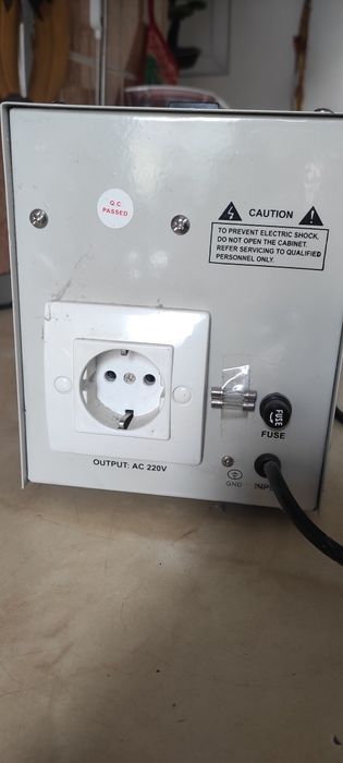 Stabilizator tensiune