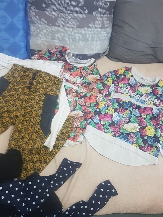 Дамски блузи и клинчета С 18лв общо