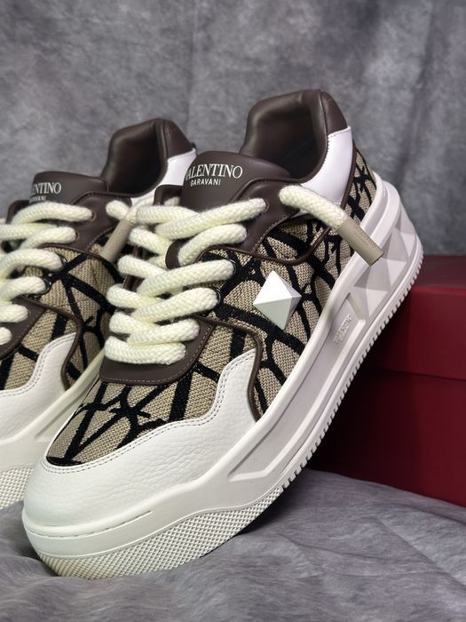 Обувки Valentino One Stud XL