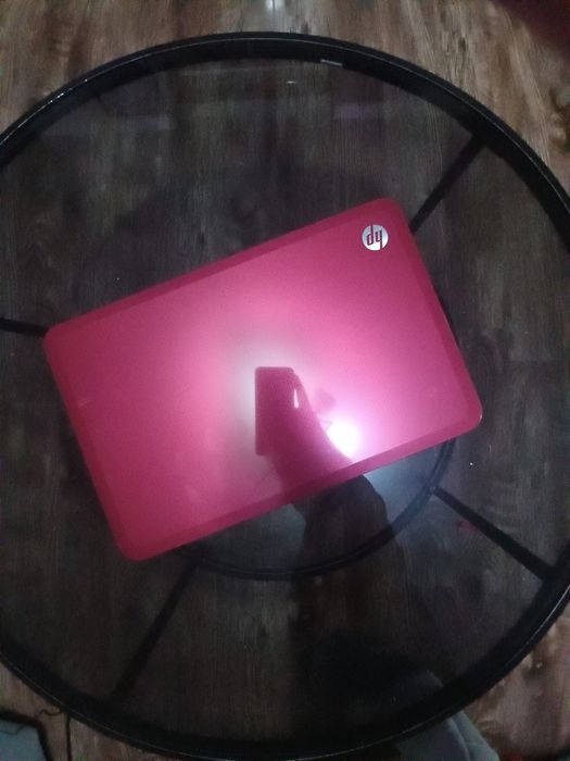 HP Pavilion G6 AMD E2-3000M APU 1.80 GHz RAM 8 GB HDD 1 TB HD RADEON