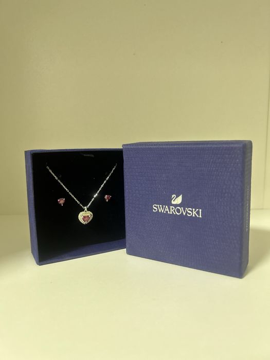 Набор кулон и серьги Swarovski