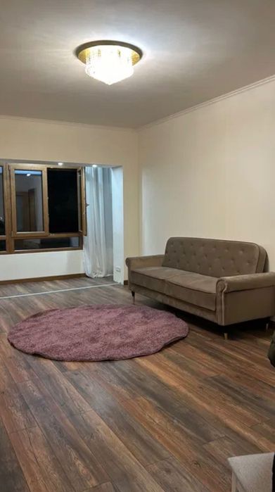 Canapea catifea extensibila 3 locuri