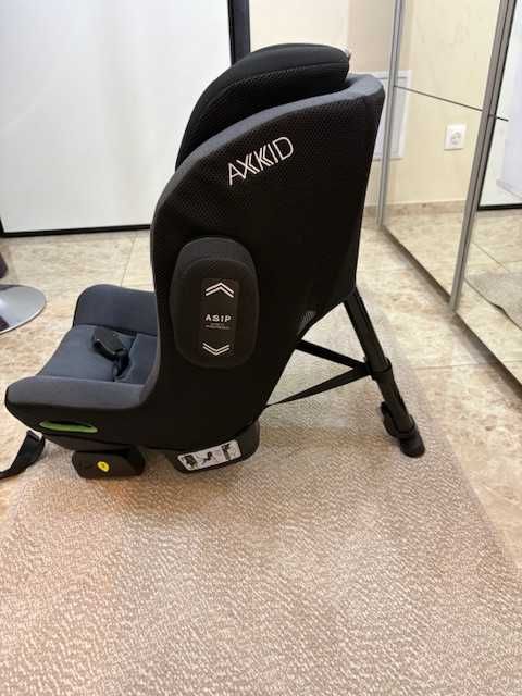 AXKID MOVEKID Стол за кола 61-125 CM (36 КГ)