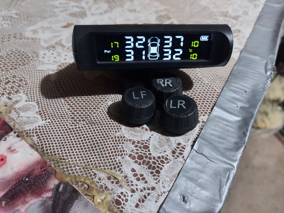 Устройство за гуми