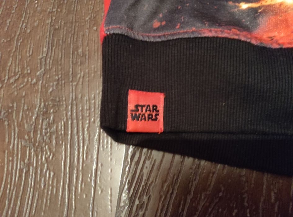 STAR WARS оригинален суичър и чантичка за през рамо