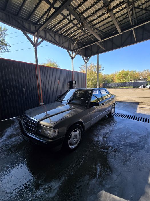 Mercedes w201 [190].