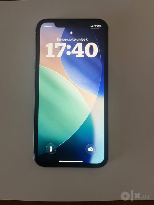 iPhone 11 White.