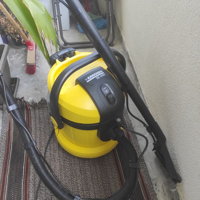 Перяща прахусмокачка karcherSE4001